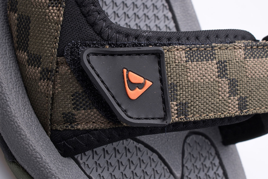 Sandały męskie trekkingowe BERGSON BENUE Hiking BRG00127 olive