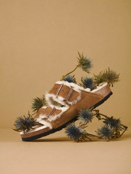 Klapki damskie BIRKENSTOCK ARIZONA SHEARLING MINK 1001135 