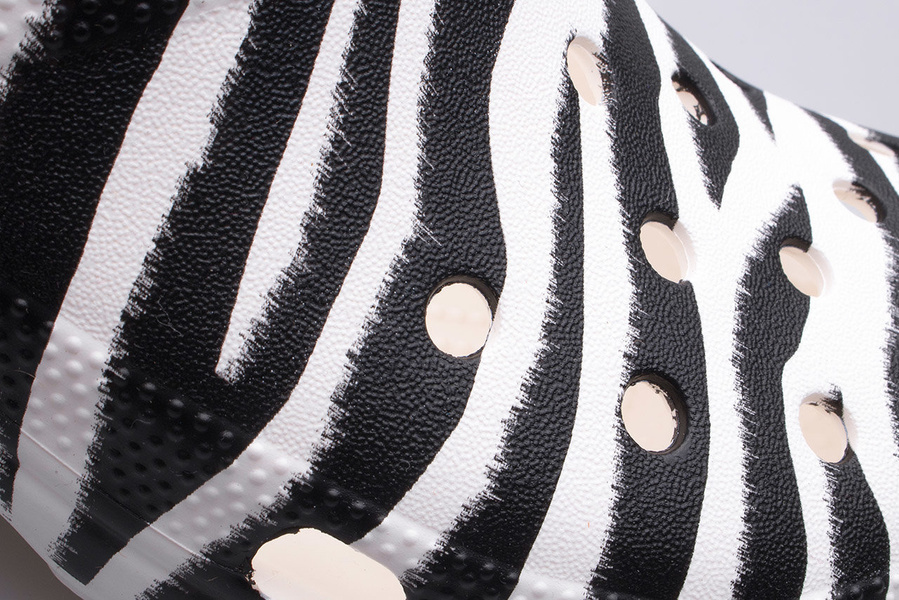 Chodaki CROCS CLASSIC ANIMAL PRINT CLOG 206676-1DE