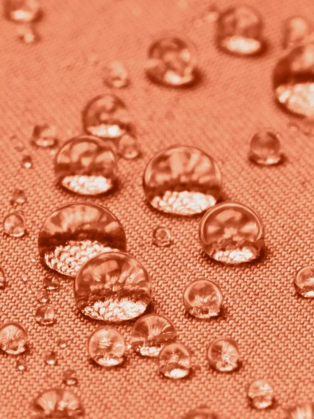 Kurtka damska wiatrówka Under Armour Rush Woven FZ 1369845-101