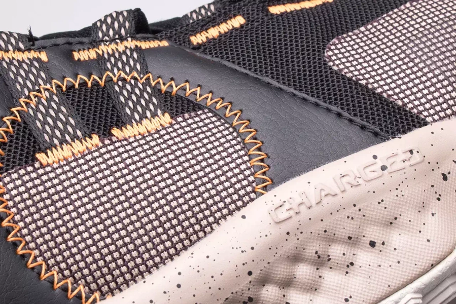 Buty męskie Under Armour Maven Trek 3026370-001