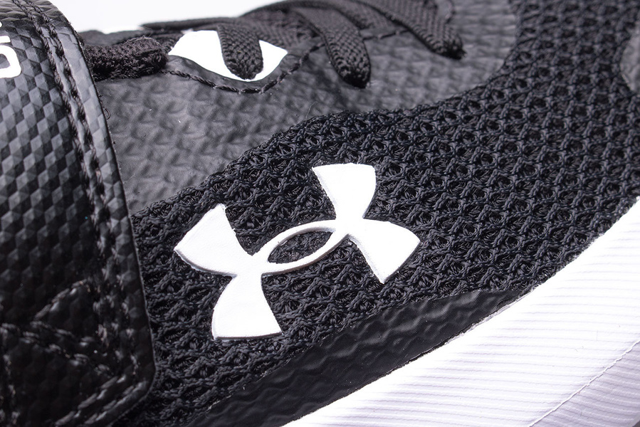 Buty dziecięce Under Armour BPS Surge 3 AC 3024990-001