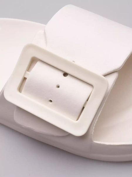 Klapki damskie OUTHORN OTHSS23FFLIF055-11S