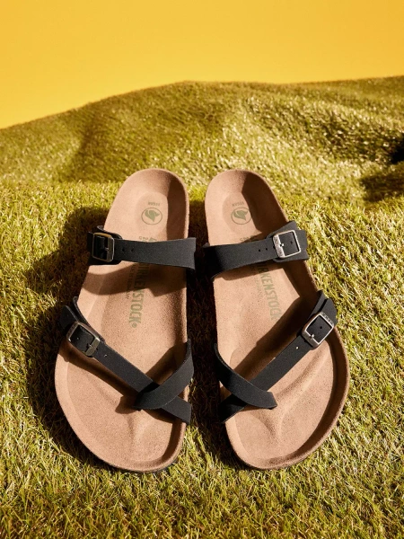 Klapki BIRKENSTOCK MAYARI 1021231