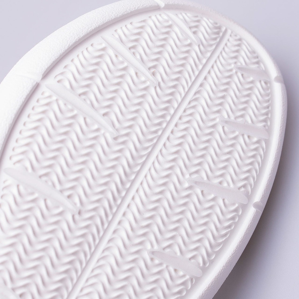 Klapki Crocs Swiftwater Seasonal 205637-4IS