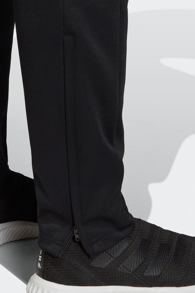 Spodnie dresowe męskie adidas T19 TRK PNT M DW6862