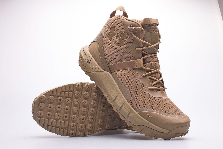 Buty męskie trapery Under Armour 3023741-200