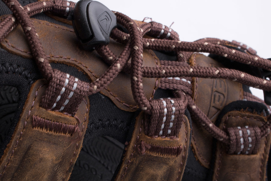 Sandały KEEN TARGHEE III SANDAL 1022427