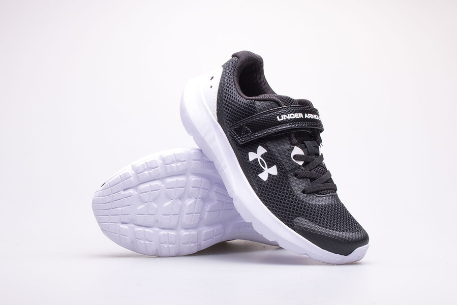 Buty dziecięce Under Armour BPS Surge 3 AC 3024990-001