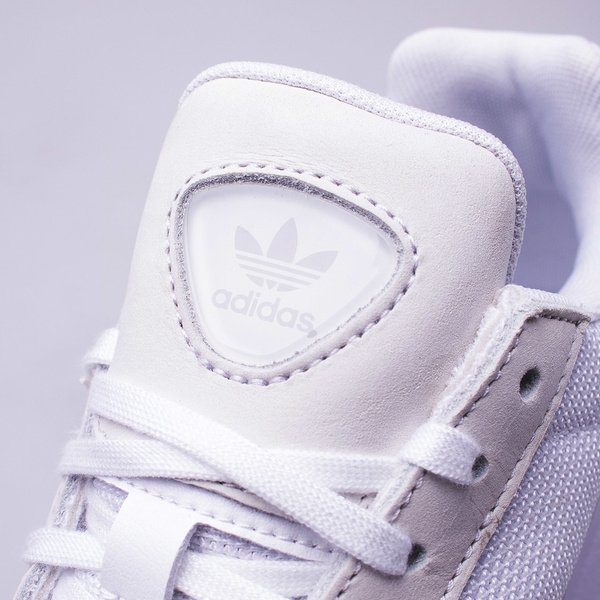 Buty damskie adidas Falcon W B28128