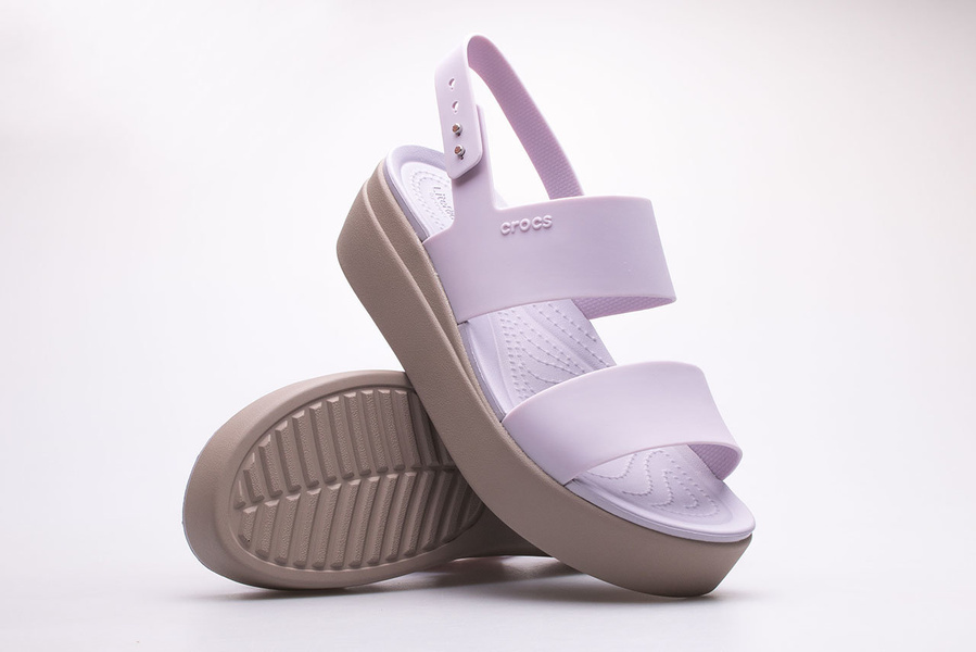 Sandały damskie Crocs Brooklyn Low Wedge 206453-5PV