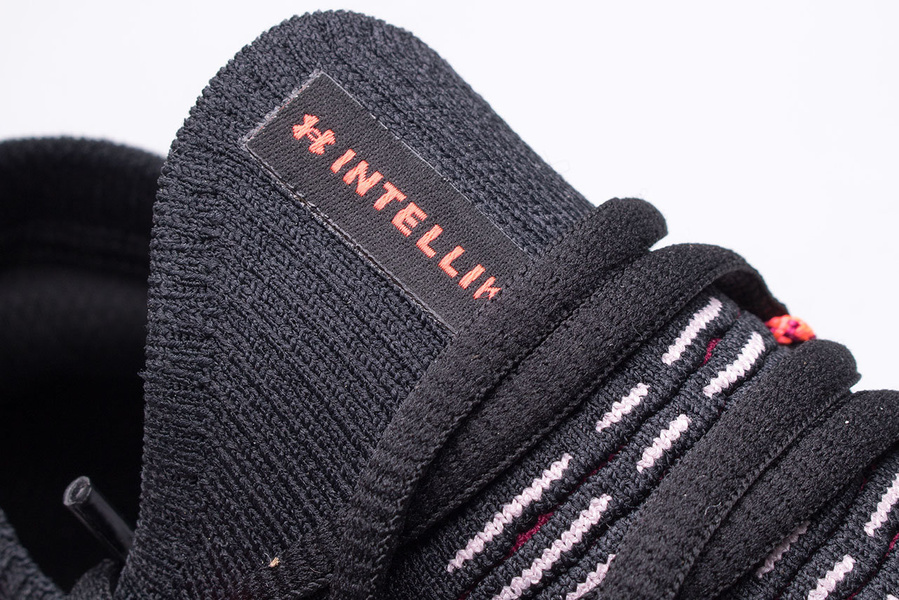 Buty damskie Under Armour W HOVR 3024155-006