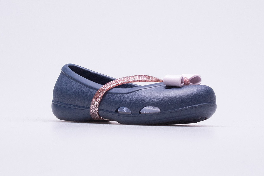 Baleriny Crocs Lina Charm Flat 205529-410