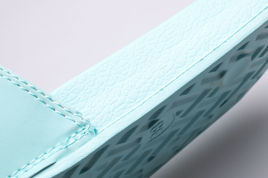 Klapki dziecięce 4F JUNIOR HJL22-JKLD001-47S