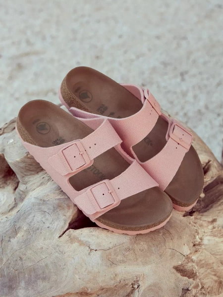 Klapki BIRKENSTOCK ARIZONA RIVET LOGO 1021473