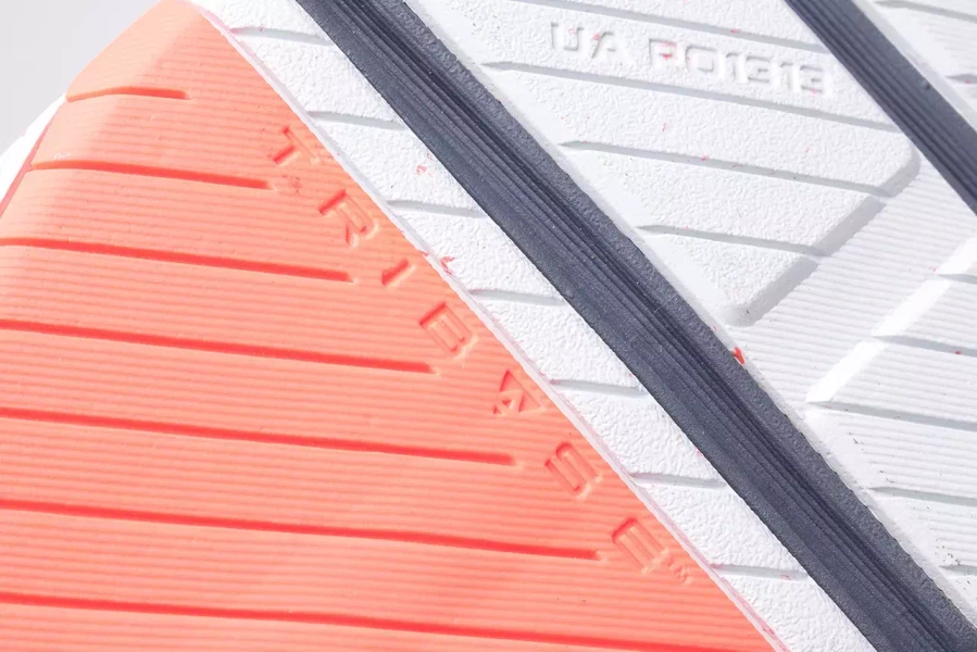 Buty Under Armour TriBase Reign 5 3026213-600