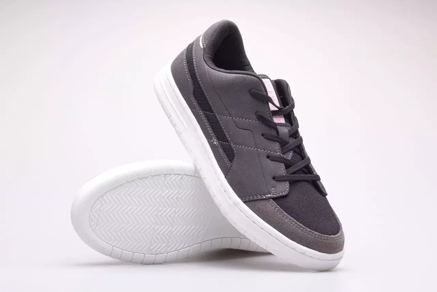 Buty dziewczęce 4F 4FJAW22FLOWF011-22S