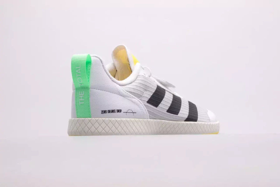 Buty do podnoszenia ciężarów adidas The Total GW6353