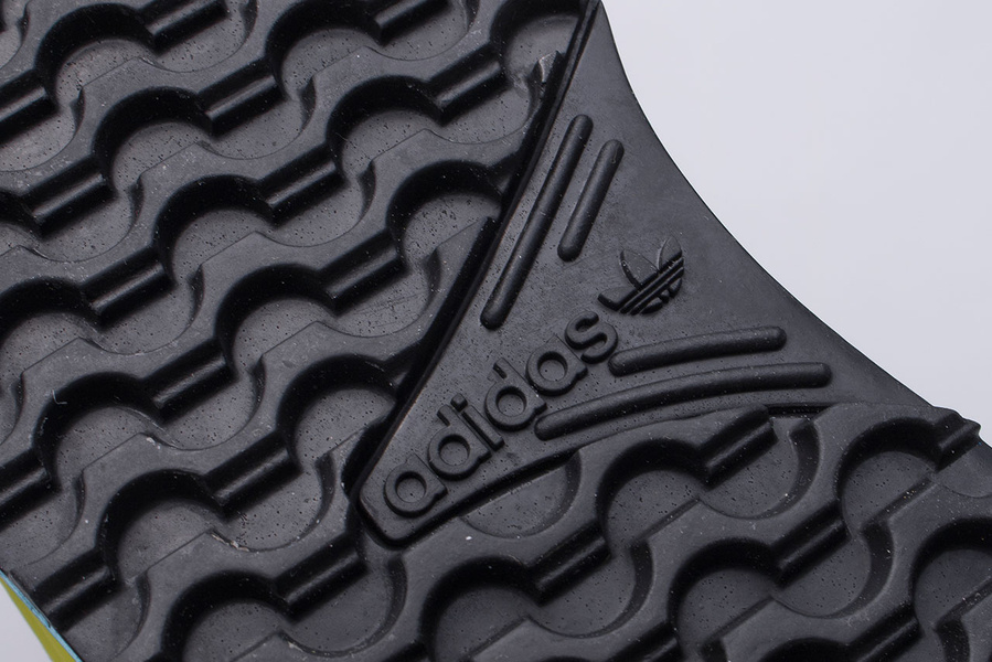 Buty dziecięce adidas ZX 700 HD J FX5234