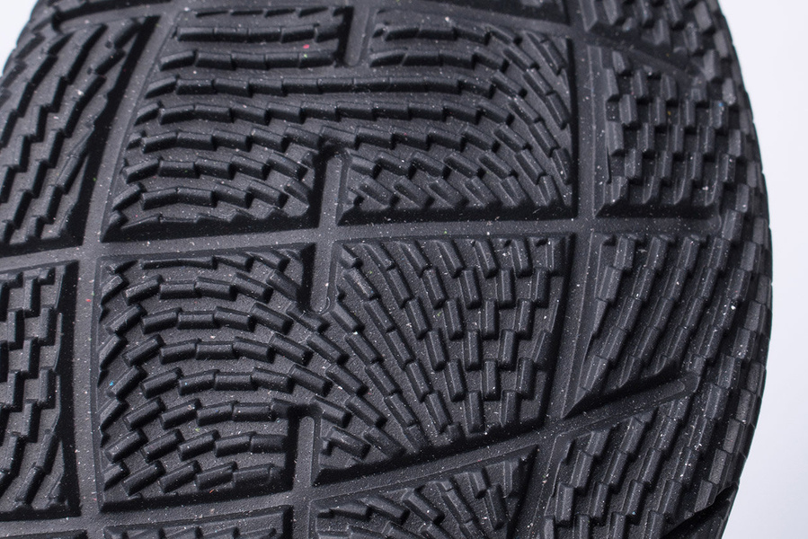 Buty dziecięce NIKE JR VAPOR 13 CLUB IC AT8169-010