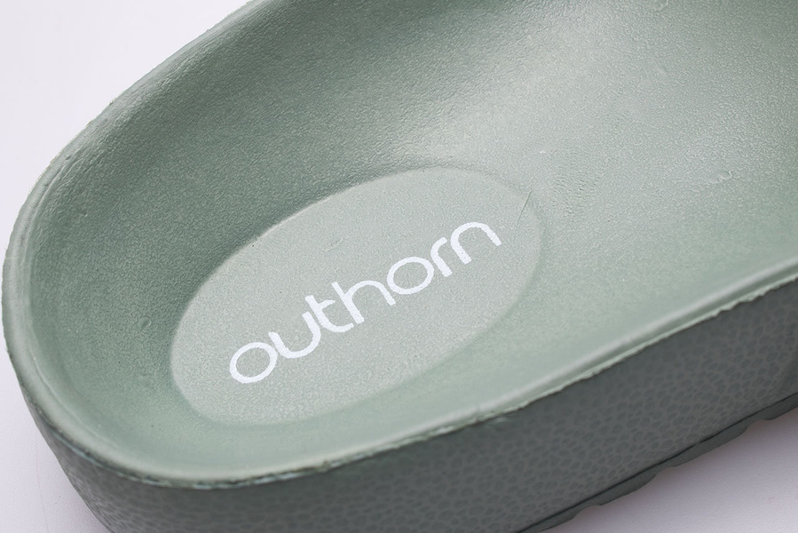 Klapki męskie OUTHORN HOL22-KLM602-41S