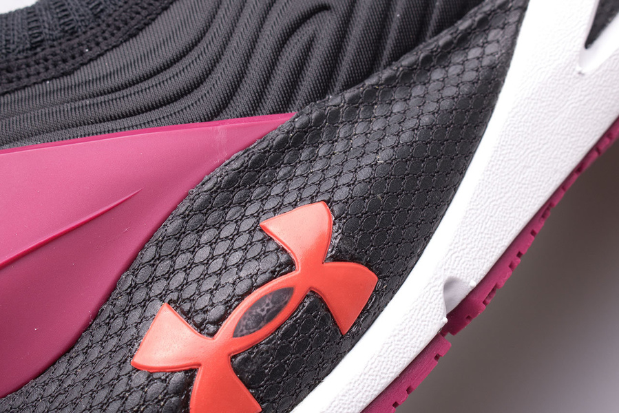 Buty damskie Under Armour W HOVR 3024155-006