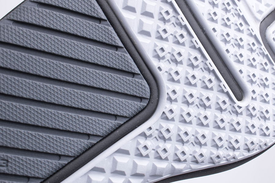 Buty męskie Under Armour HOVR RISE 2 3023009-001