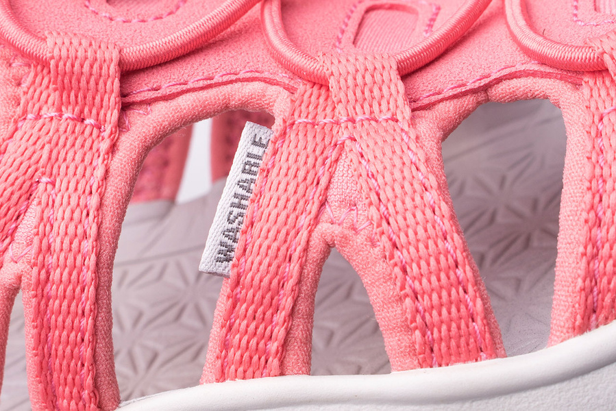 Sandały KEEN MOXIE SANDAL 1025093