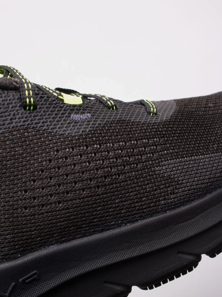 Buty Under Armour Turbulence 2 3026520-003