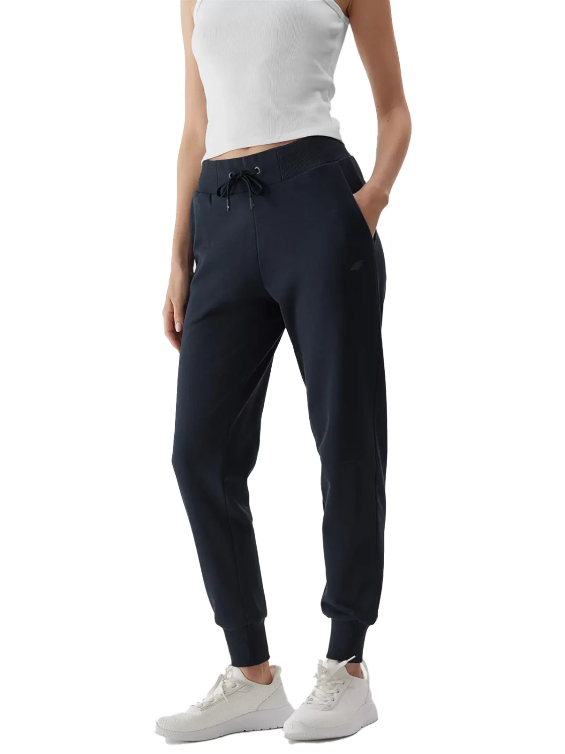 Spodnie dresowe damskie  4F 4FAW23TTROF474-31S