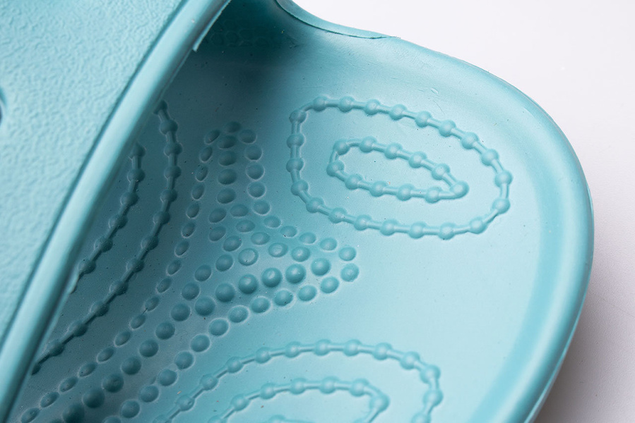 Klapki CROCS CLASSIC SLIDE 206121-4ST