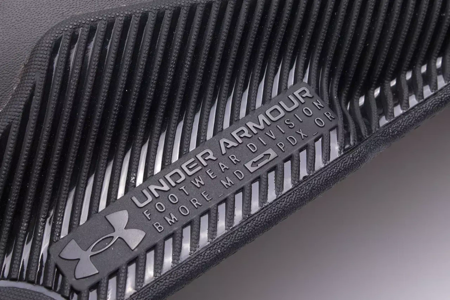 Buty do podnoszenia ciężarów Under Armour Reign Lifter 3023735-001