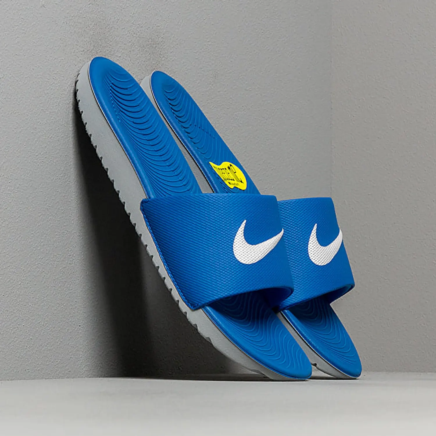 Klapki dziecięce NIKE KAWA SLIDE GS/PS 819352-400