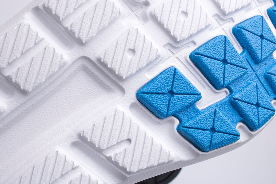 Buty męskie Under Armour SURGE 2 3022595-404