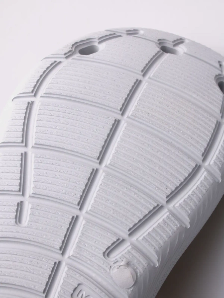 Klapki męskie Under Armour LOCKER IV SL 3023758-100