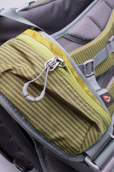 Plecak turystyczny BERGSON MOLDE 30 olive