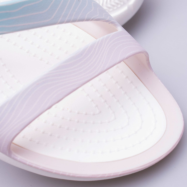 Klapki Crocs Swiftwater Seasonal 205637-4IS