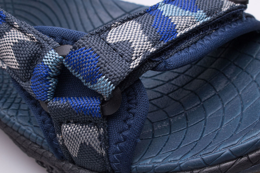 Sandały chłopięce 4F JUNIOR HJL22-JSAM001-33S