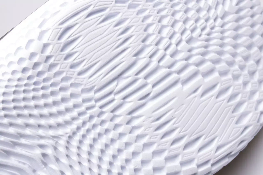 Buty męskie Under Armour Velocity Wind 2 3024903-001