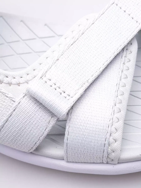 Sandały damskie 4F 4FSS23FSANF014-27S