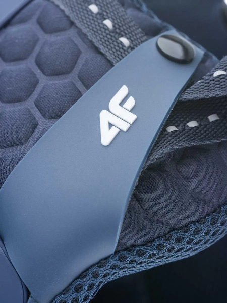 Kask narciarski 4F H4Z18-KSU003-31S