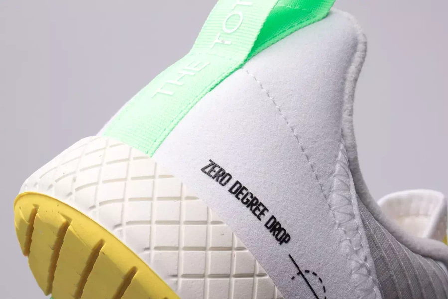 Buty do podnoszenia ciężarów adidas The Total GW6353