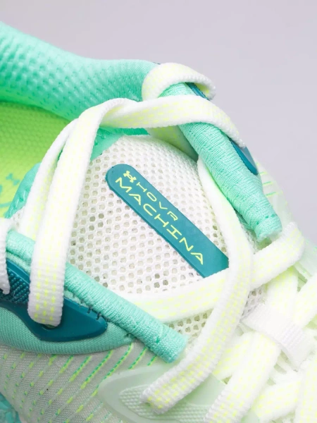 Buty damskie Under Armour Machina Breeze 3026264-100