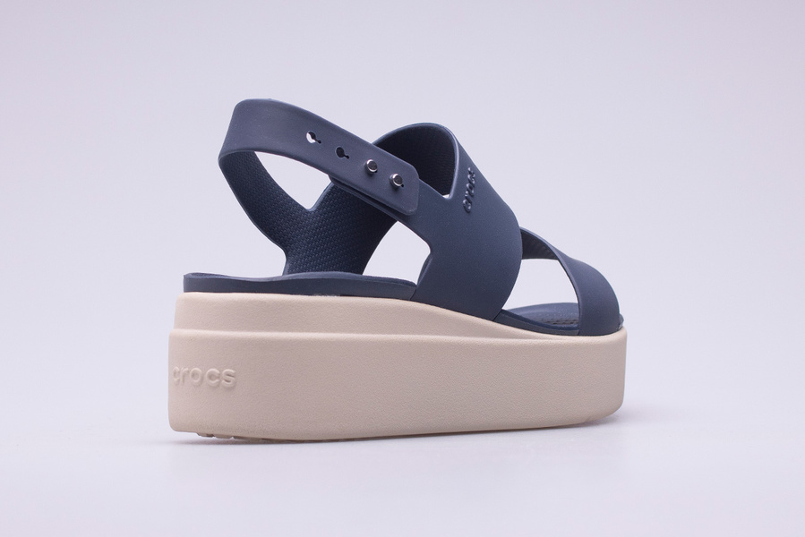 Sandały damskie Crocs Brooklyn Low Wedge 206453-46K
