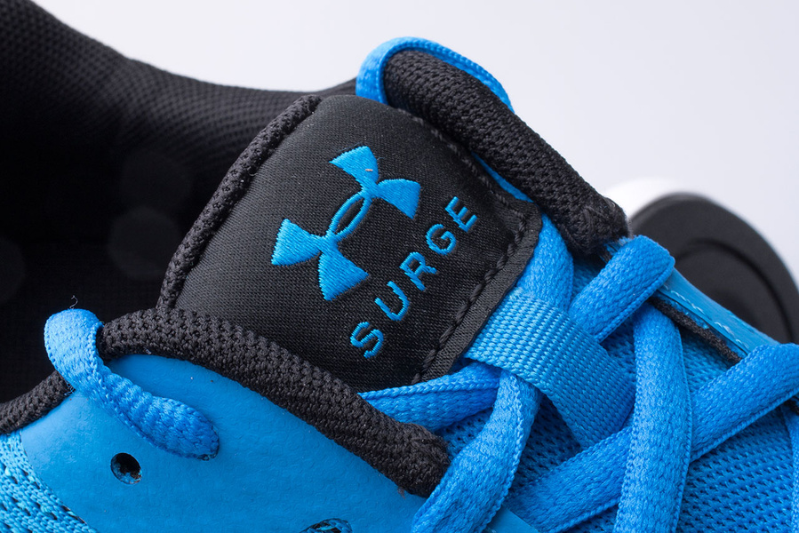 Buty męskie Under Armour SURGE 2 3022595-404
