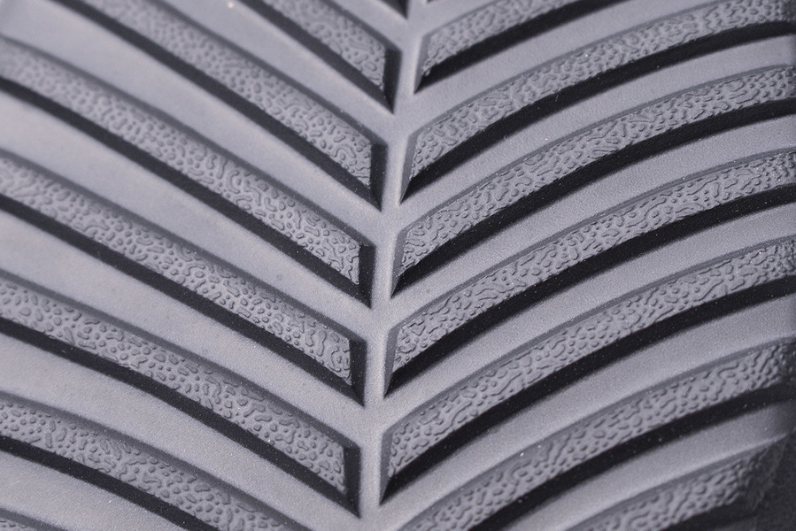 Sandały damskie Crocs Serena Metallic Bar 206421-751