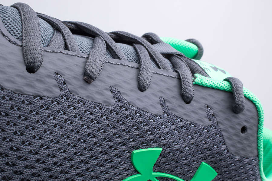 Buty męskie Under Armour SURGE 2 3022595-107