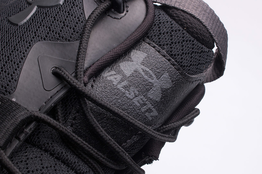 Buty męskie trapery Under Armour 3023741-001