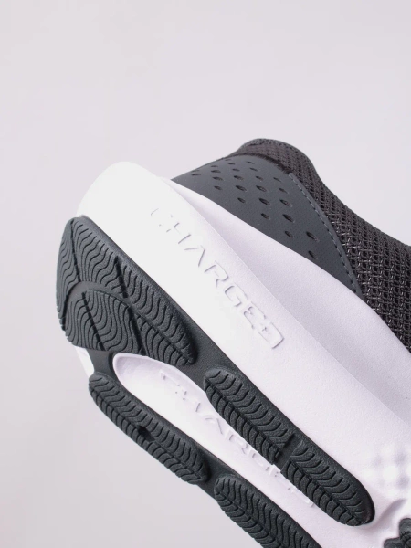 Buty damskie Under Armour 3027007-001