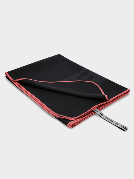 Ręcznik sportowy 4F H4L22-RECU001M-21S
